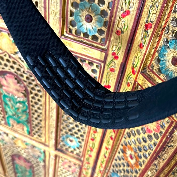 Incase - Compass Brief Case and Laptop Case - Picture 5 of 10